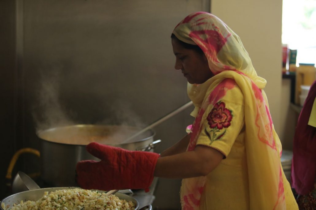 langar cooking